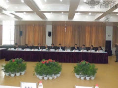 公司研制的磷石膏输送管状带式输送机通过省级科技成果鉴定